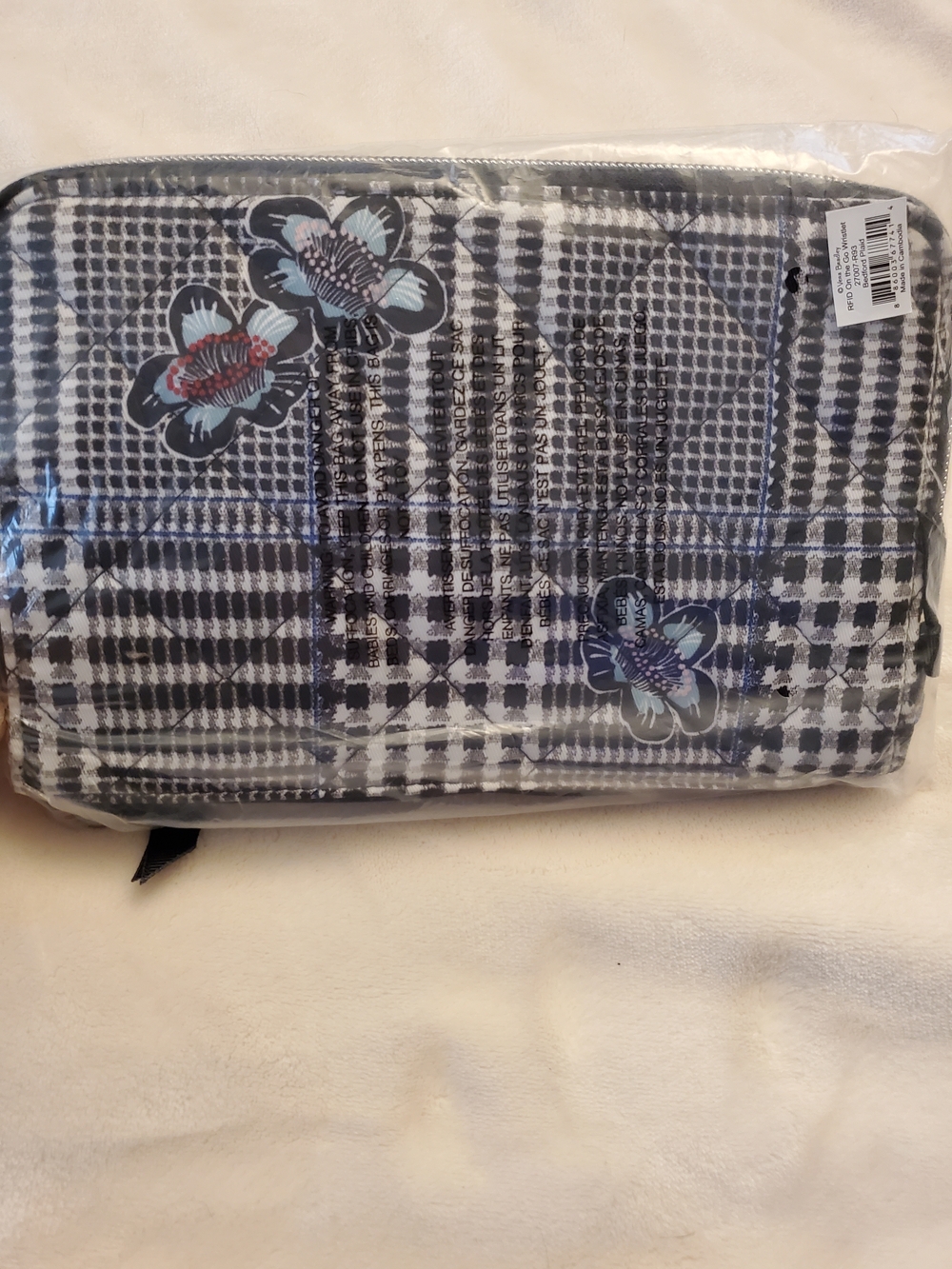 Vera Bradley Black & White Bedford Plaid RFID On the Go Wristlet